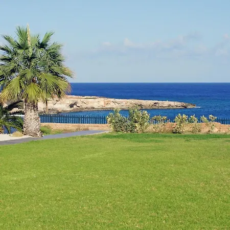 Anise - Coralli Beachfront 度假居