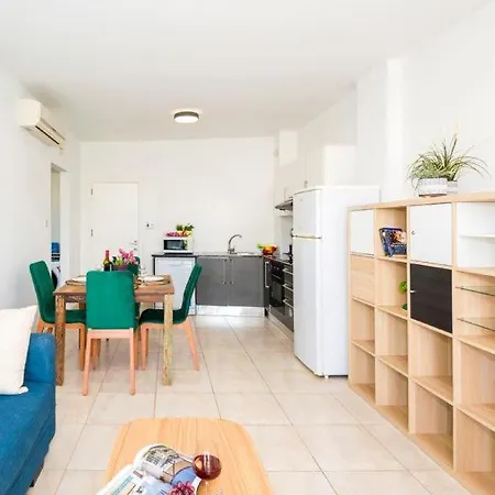 Anise - Coralli Beachfront Paralimni